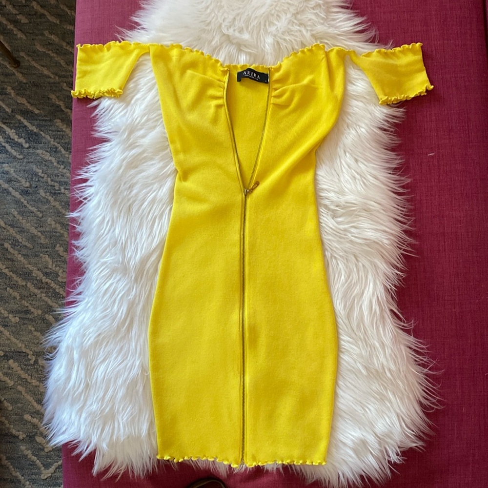 AKIRA Yellow Body-con Zippered Dress Size Small